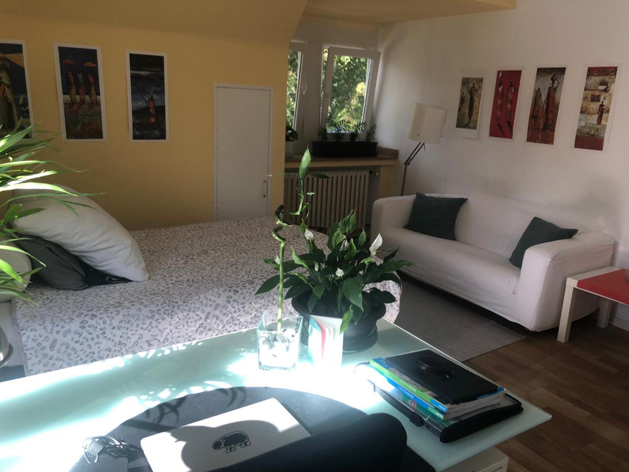 Ferienwohnung Glueck In Benrath Düsseldorf Exterior foto